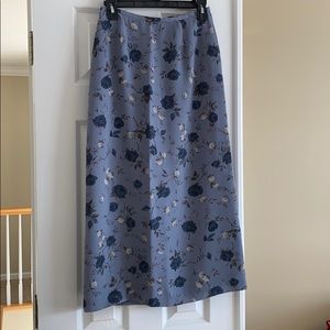 Long, lightweight skirt, 32 1/2” long, like new